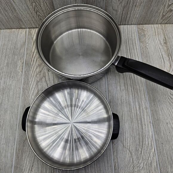 Vintage Royal Queen Multi-Core 5 Ply 2 Qt Sauce‎ Pan Great Condition W Dome Lid - Picture 5 of 10